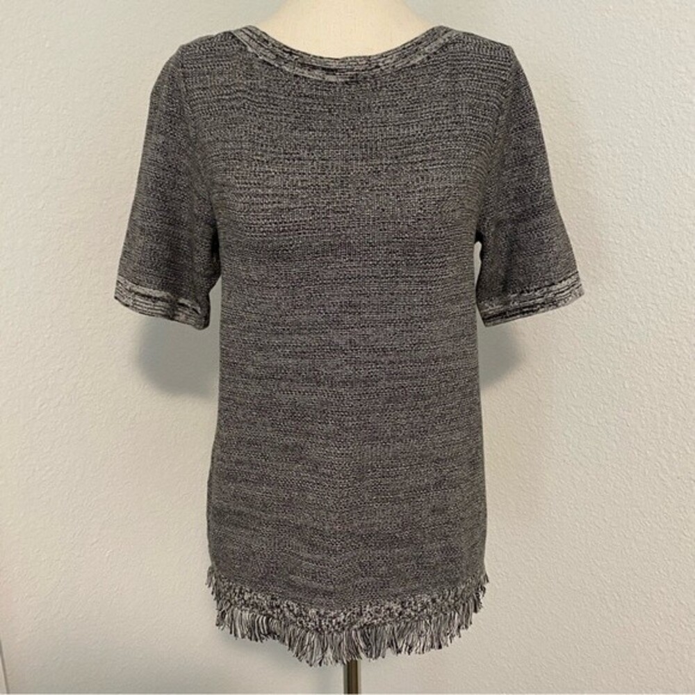 NWOT.  Ann Taylor Textured Woven Raw Fringe Edge Black White Top Sexy Size S